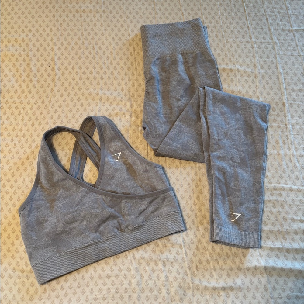 Gymshark Gray Seamless Sports Bra and Leggings